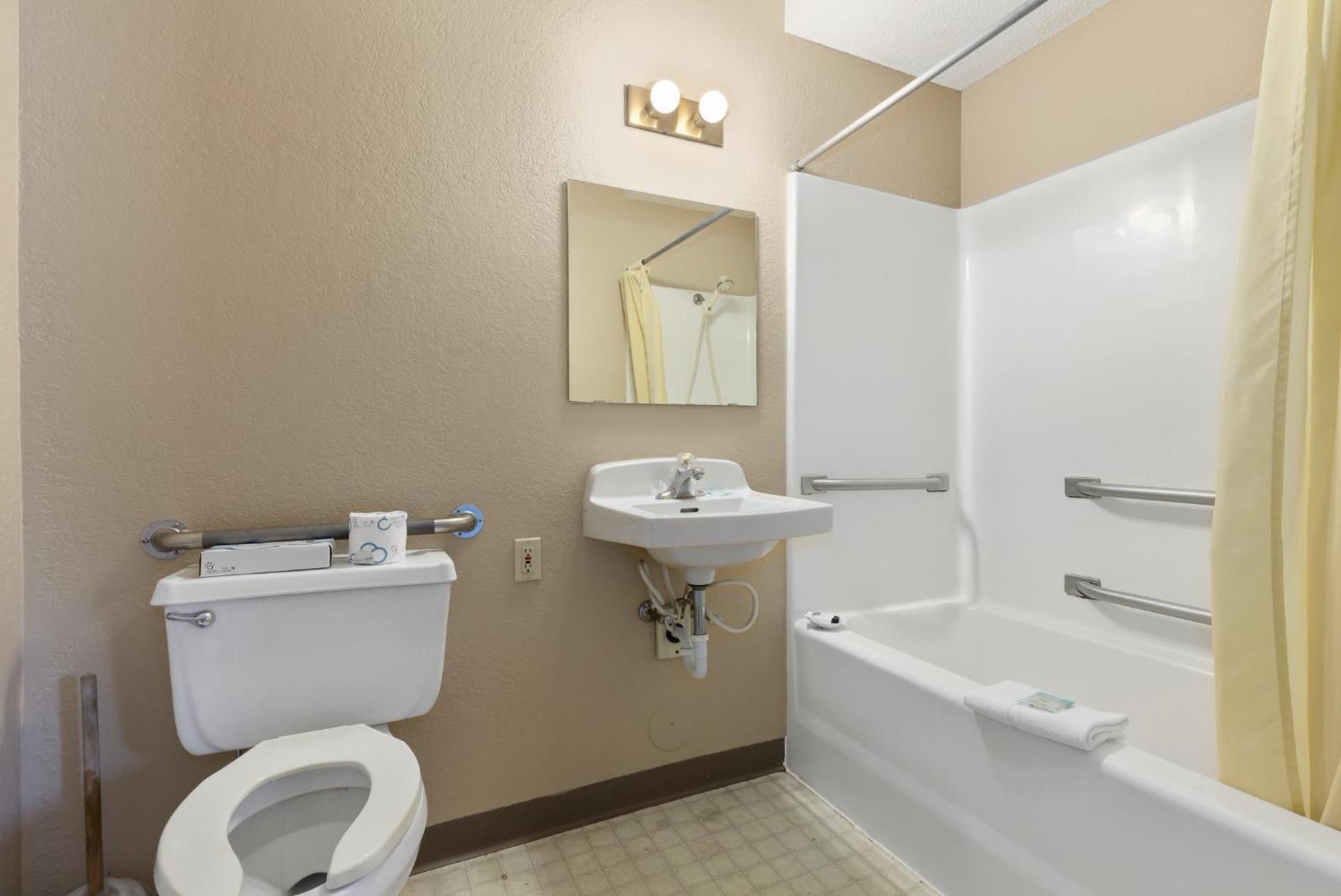 Commander Motel Pequot Lakes Bagian luar foto